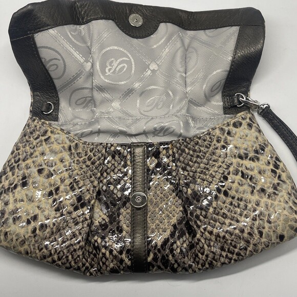Brighton Nolita Shimmer Snakeskin Leather Wristlet N W/Out Tags - Picture 3 of 8
